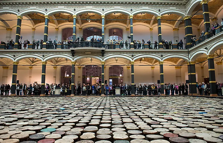 3hr90828-jpg4104579261247479078