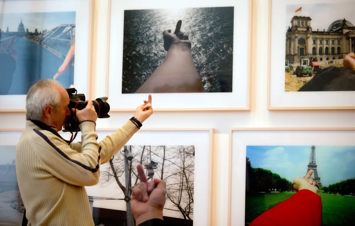 3hr02259-jpg4837624772644377531