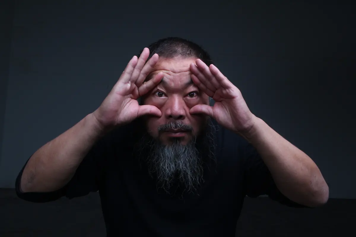 mgb14-p-ai-weiwei-portrait-2012-c-gao-yuan
