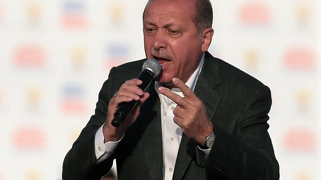 3288EE0075B159C2-jpg8318960318796506617