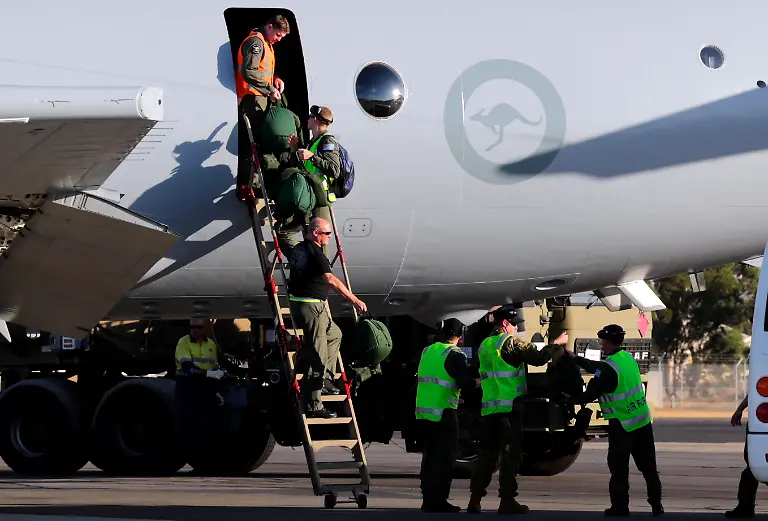 2014-03-20T113030Z-922774389-GM1EA3K1I3E01-RTRMADP-3-MALAYSIA-AIRLINES-AUSTRALIA-JPG8351852972283048627