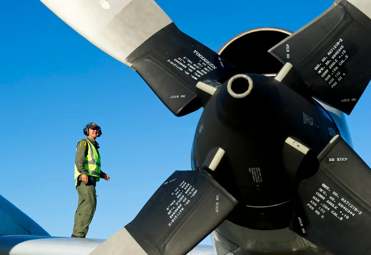 3hiq0338-jpg9030077151017763083