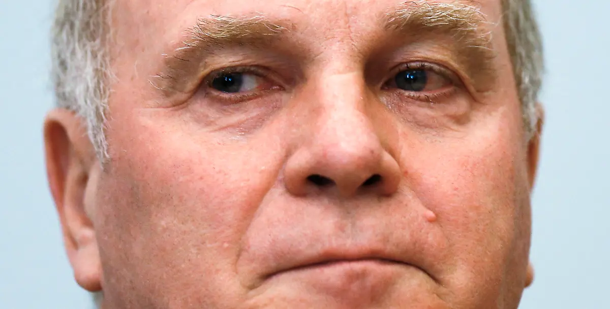 2014-03-14T092203Z-343149825-BM2EA3E0SFT02-RTRMADP-3-GERMANY-TAX-HOENESS-JPG4485645303682033455