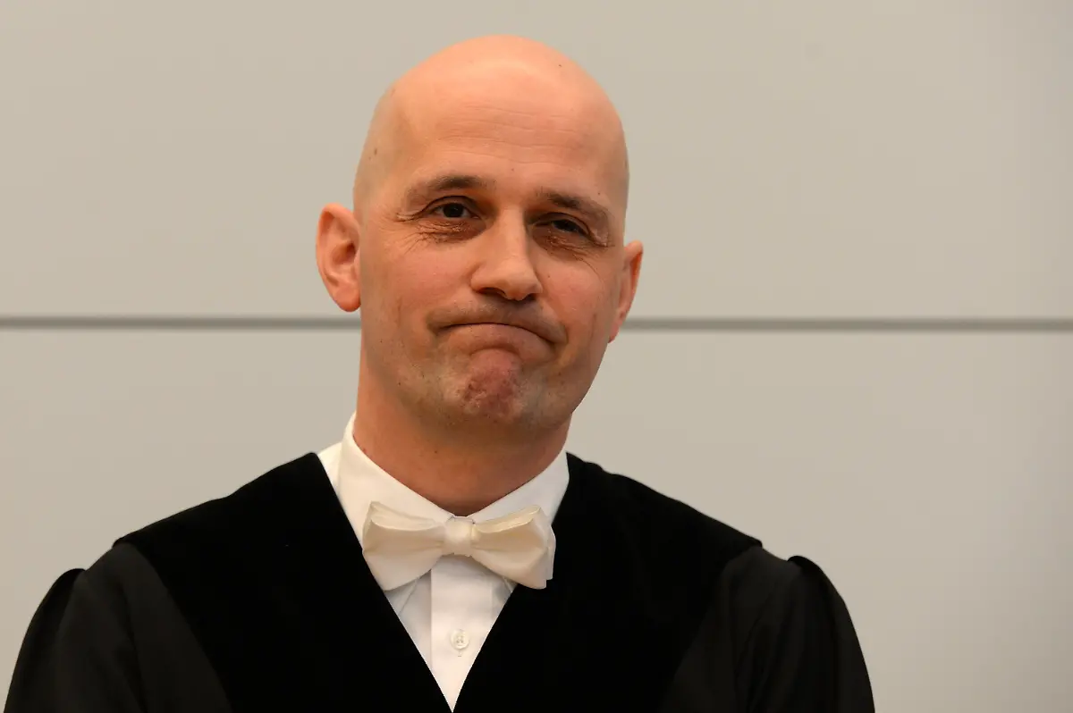 3hbm2859-jpg4124427497560310650