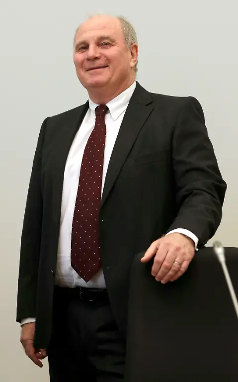 2014-03-10T092224Z-926008372-LR1EA3A0Q11ZV-RTRMADP-3-GERMANY-TAX-HOENESS-JPG1356856645805301998