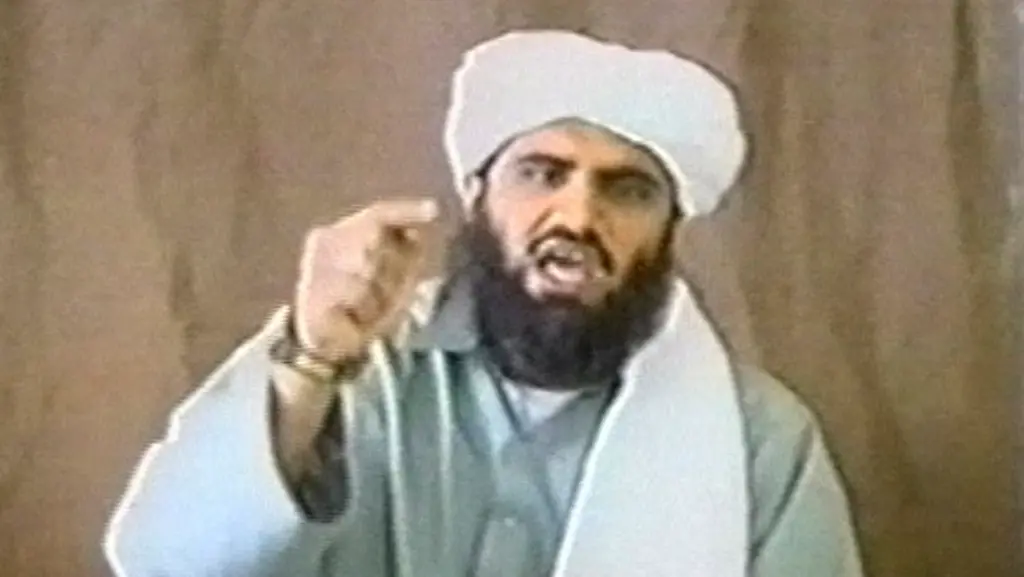 2014-02-27T164343Z-1480346981-TM4E93719L201-RTRMADP-3-BINLADEN-SONINLAW-TRIAL-JPG8287071272331560074