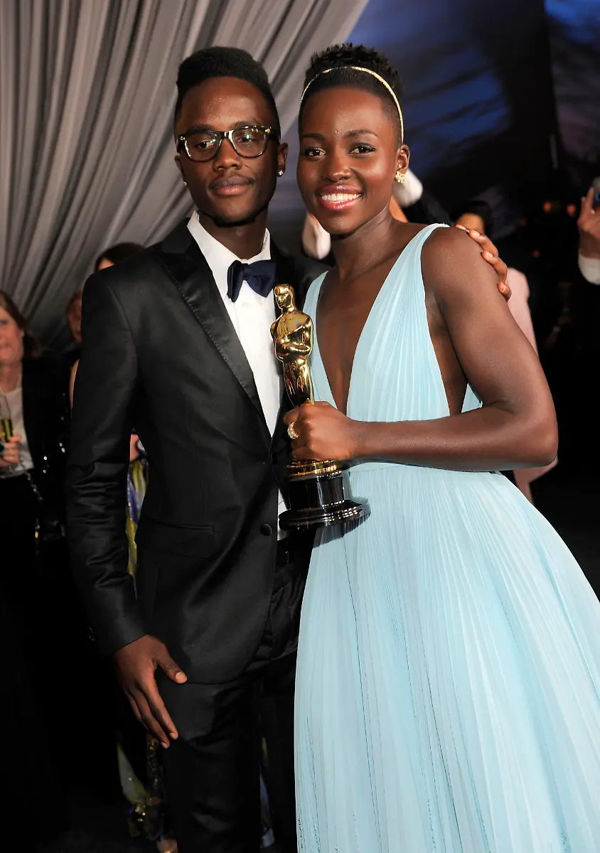 3288C6004AD70042-jpg8214169739677523692