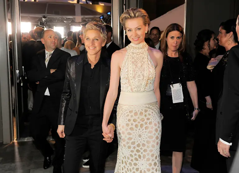 3288C60058364675-jpg5999960193656512443