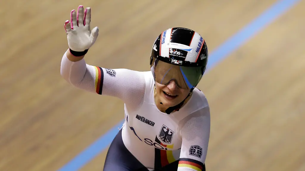 3288C400C96F81CF-jpg8906945099831780219