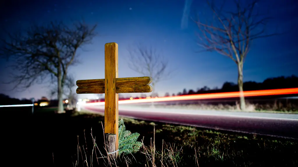 3h0y4833-jpg6424780456774715945