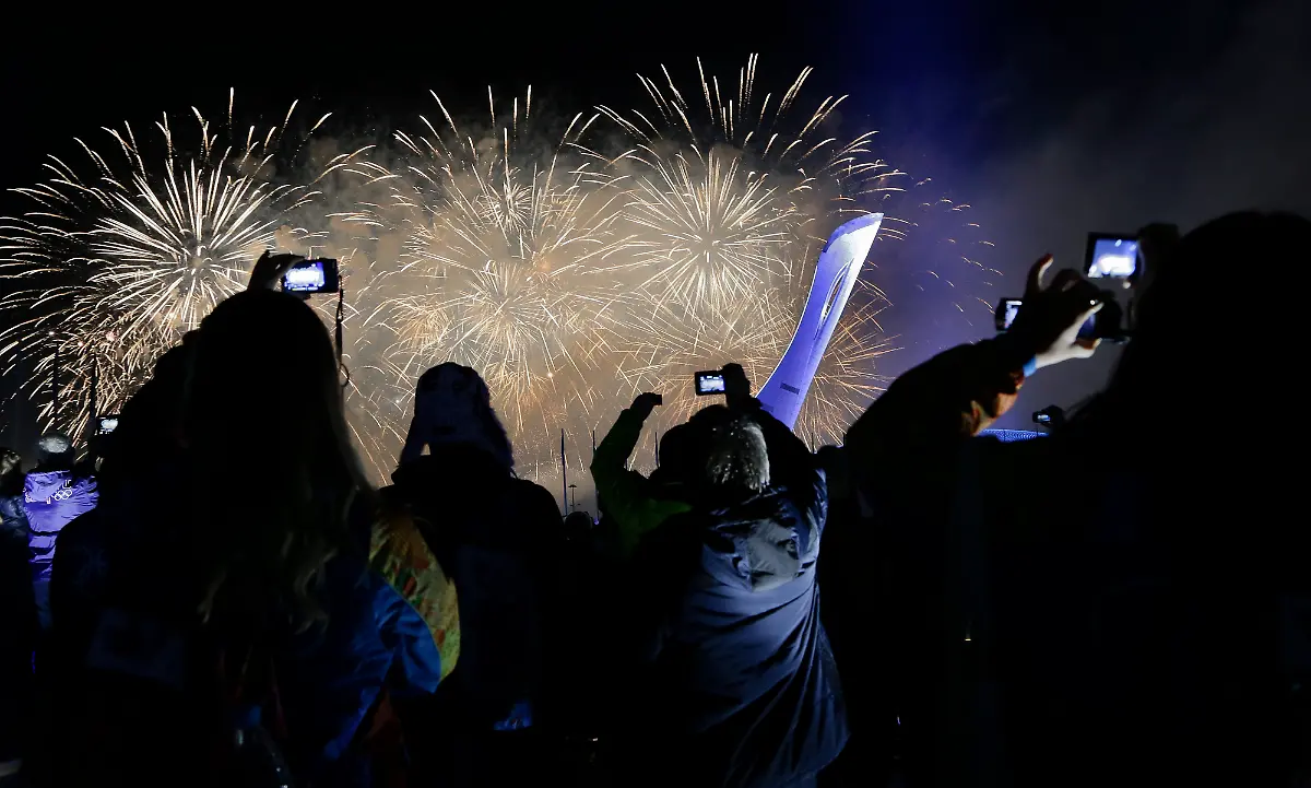 3288AE0032474197-jpg8733424819535947096