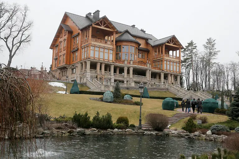 3288AE00B1DADAB5-jpg2788602174248046011