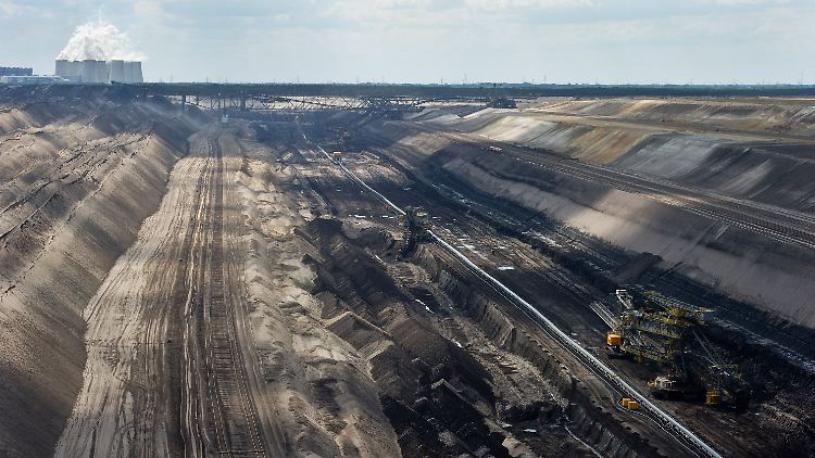 Braunkohle-Tagebau der Vattenfall Europe AG unweit des brandenburgischen Jänschwalde.
