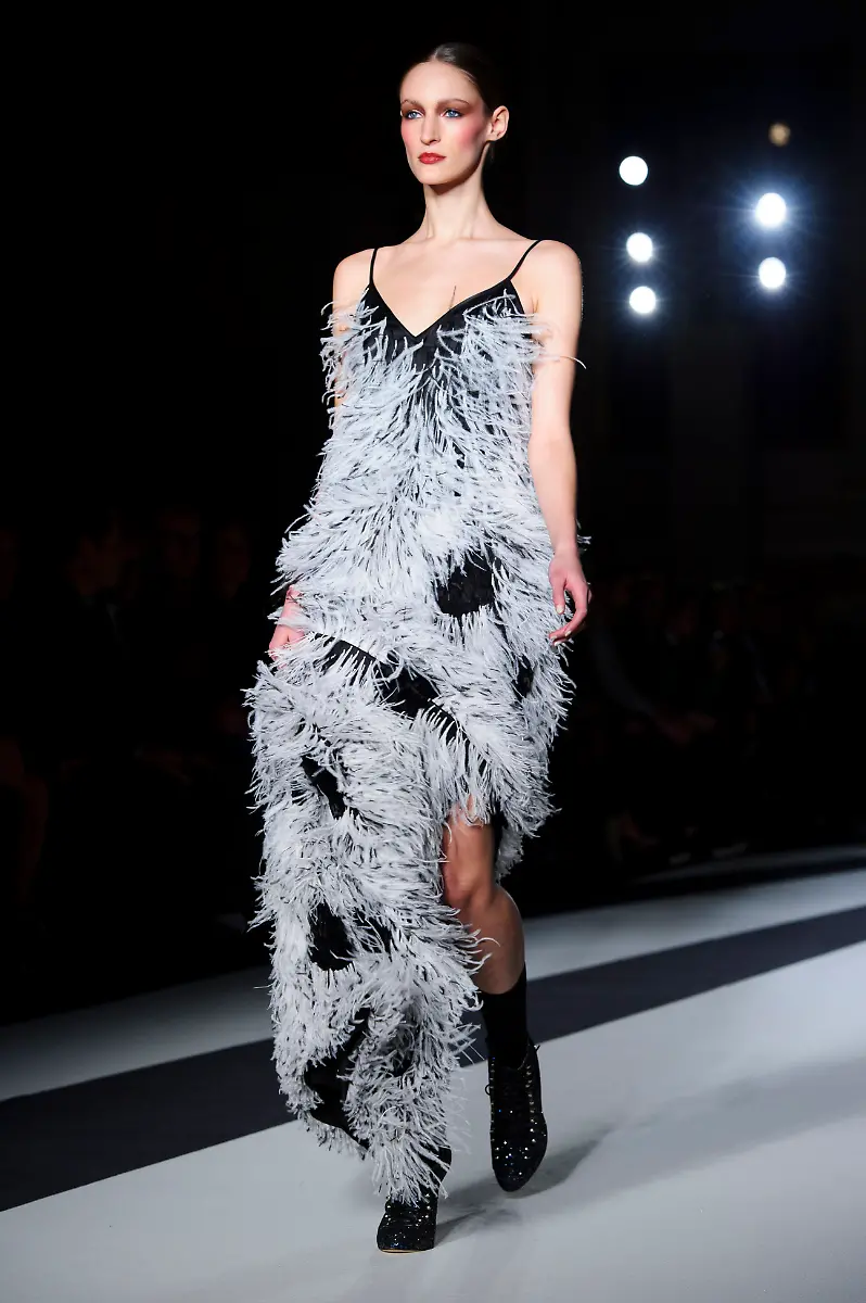 3288A000BBE7D123-jpg6086057238860721605