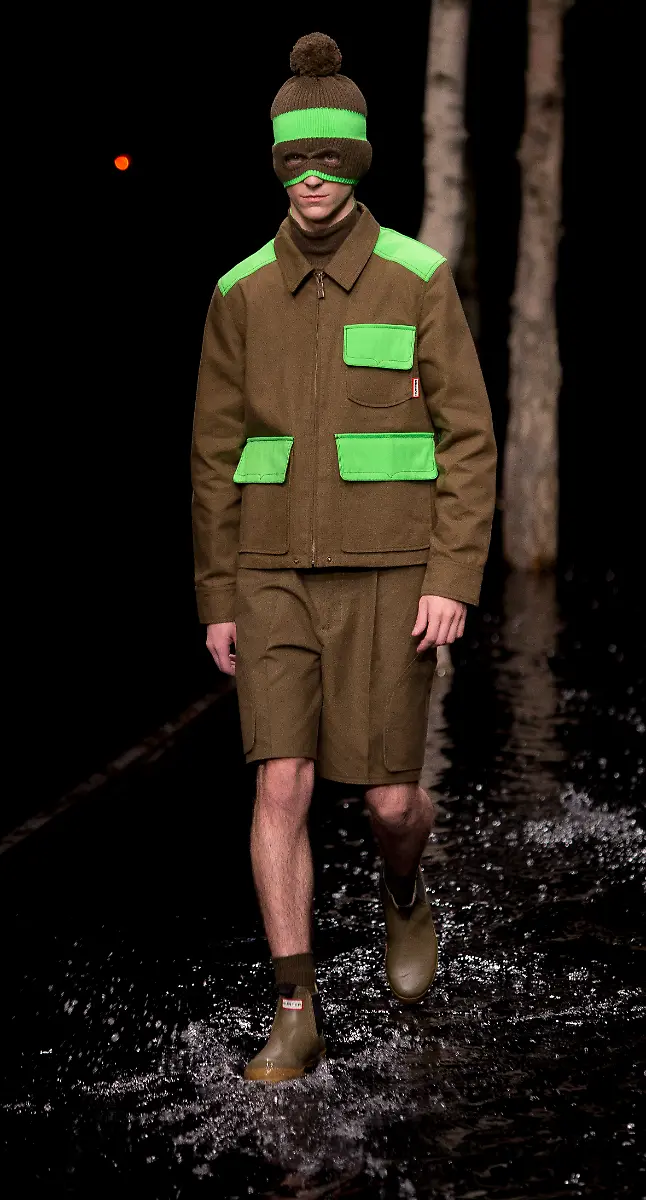 3288A0001A4BA258-jpg3551242474390657632