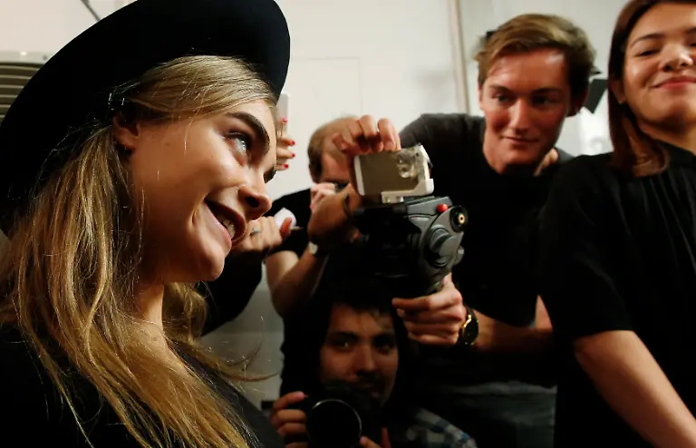 2014-02-17T161253Z-1939666561-GM1EA2I00G501-RTRMADP-3-FASHION-BRITAIN-JPG2427649018667684253