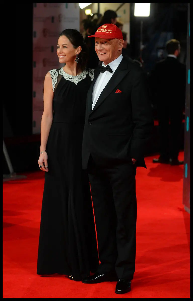 imago-sp-021708400051-15757399-jpg9153190334992468742