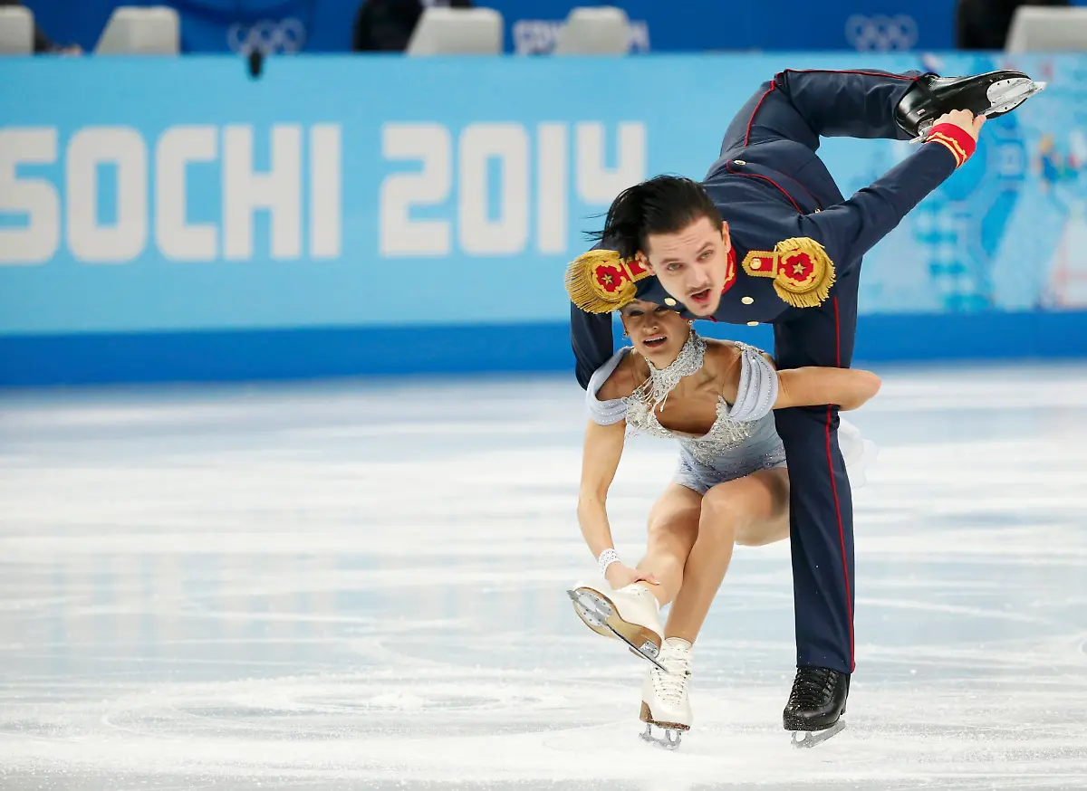 2014-02-11T182129Z-1757652290-LR2EA2B1EZI69-RTRMADP-3-OLYMPICS-FIGURESKATING-JPG8705624371101773585