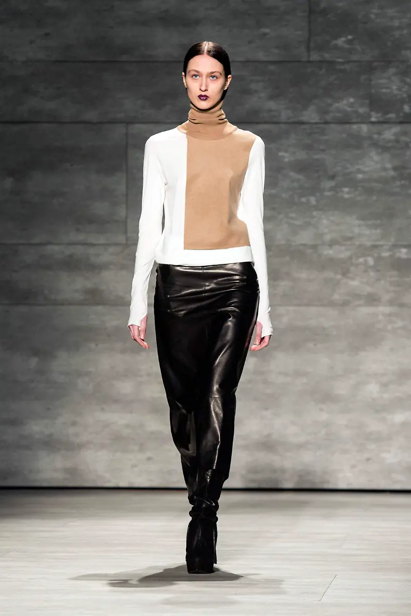 2014-02-10T033105Z-828435687-GM1EA2A0VSV01-RTRMADP-3-USA-FASHION-NEWYORK-JPG5751524886592647575