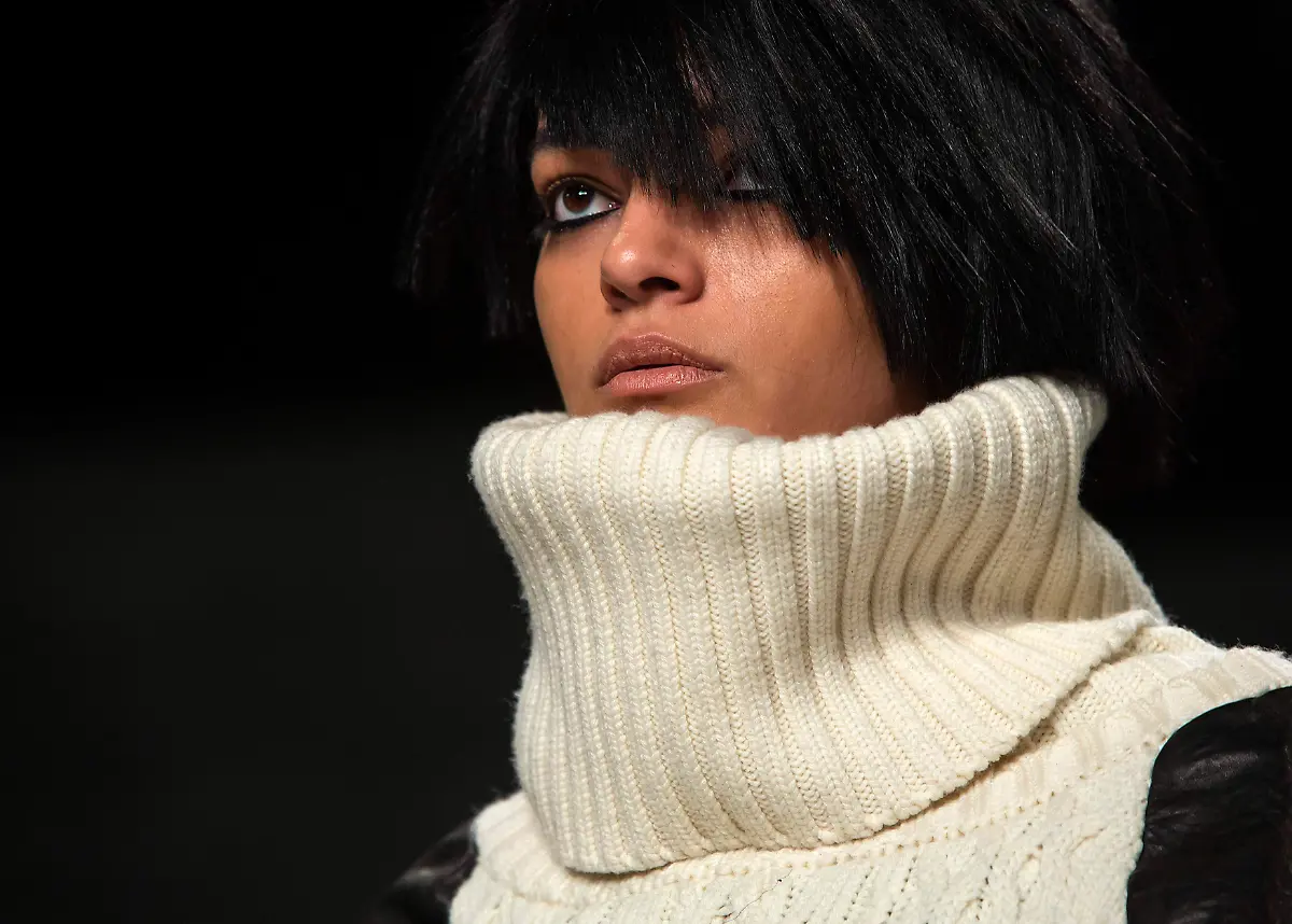 2014-02-06T174536Z-1698542793-GM1EA2704SY01-RTRMADP-3-USA-FASHION-NEWYORK-JPG7063086948432870202