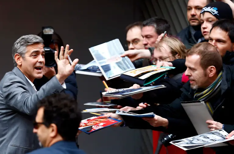 2014-02-08T131304Z-746720131-LR2EA2810PIPS-RTRMADP-3-FILM-BERLIN-JPG7275131629234523240