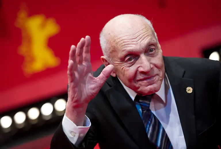 3gpv3806-jpg6713126625869397580