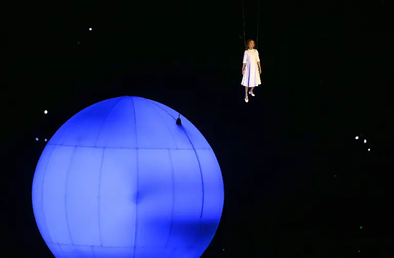 3gp80102-jpg5768965214840952556