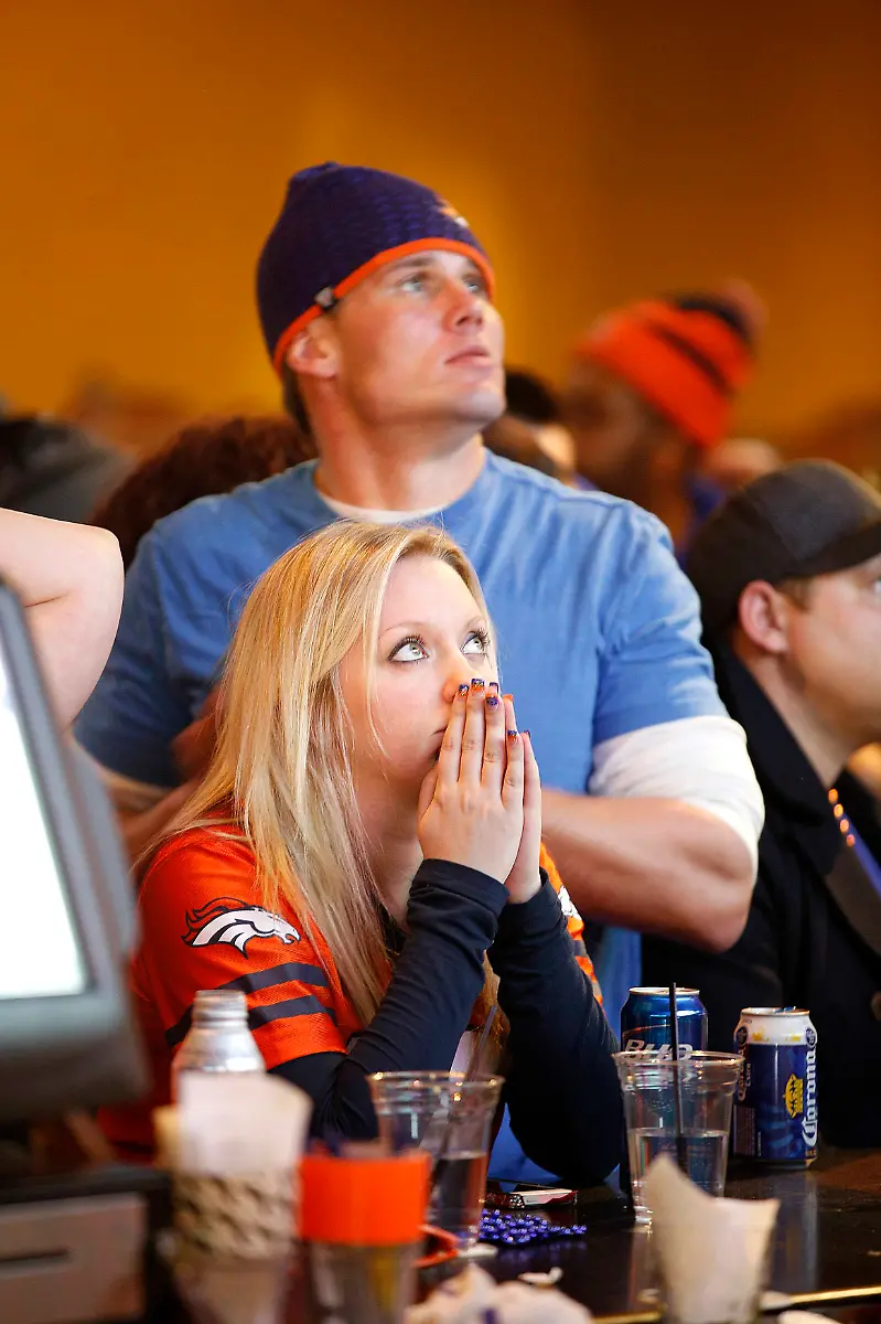 2014-02-03T040310Z-283960757-GM1EA230XDY01-RTRMADP-3-NFL-SUPERBOWL-JPG6187883713439984425