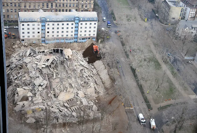 3glp1518-jpg8785860012260383368