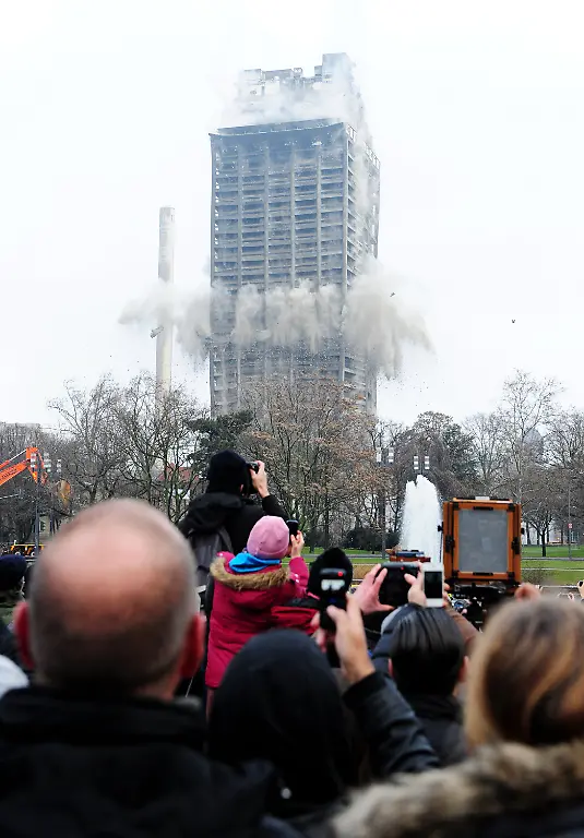 3gln3914-jpg8282480493608202671