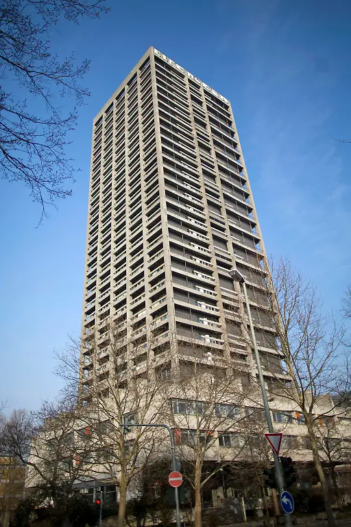 3gk50332-jpg4963165883853969400