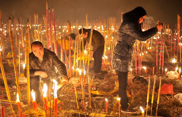 2014-01-31T115903Z-1866496858-GM1EA1V1J9V01-RTRMADP-3-CHINA-JPG6750183216118762353