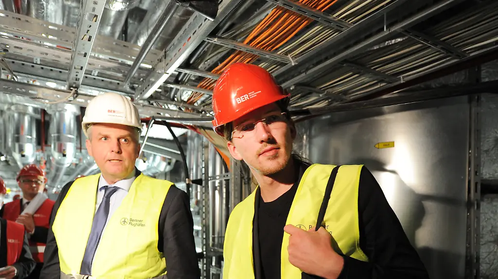 3gk42823-jpg5305576428378505301