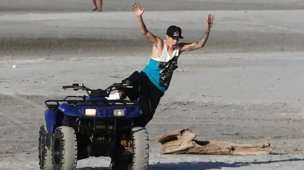 2014-01-28T003210Z-26638505-GM1EA1S0NCU01-RTRMADP-3-PANAMA-JPG2379612303320389835