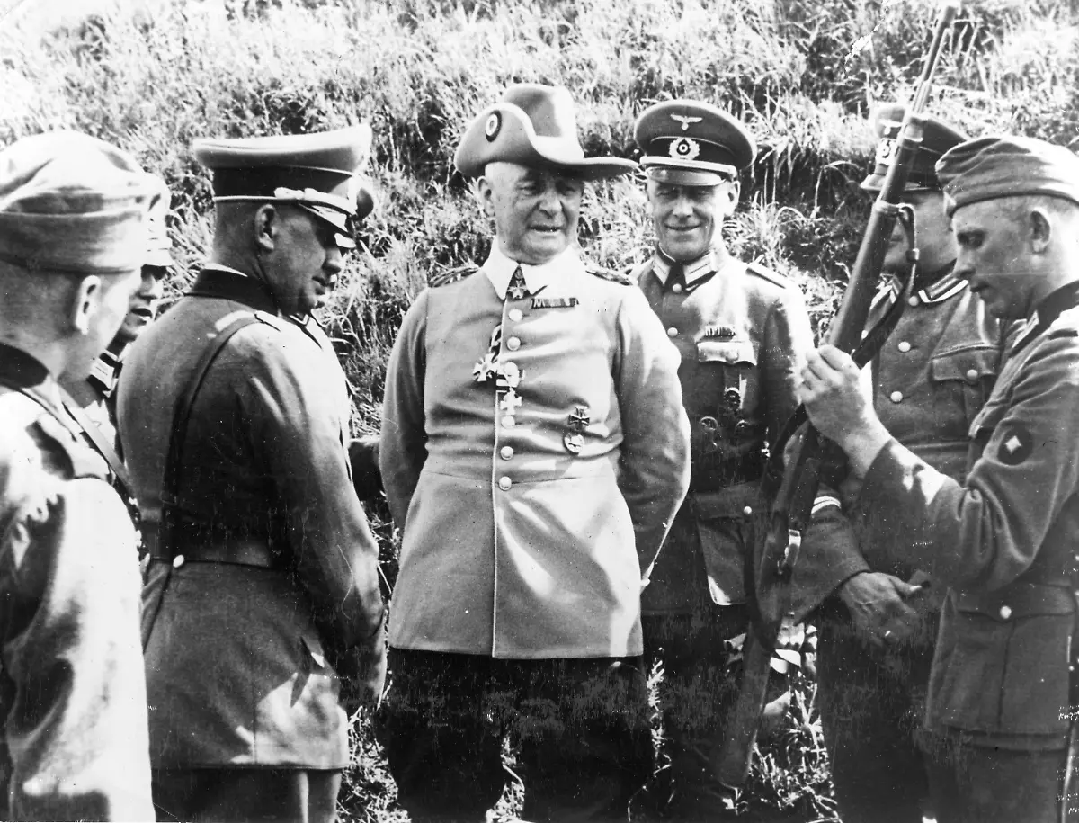 78-lettow-vorbeck-AP07012406641