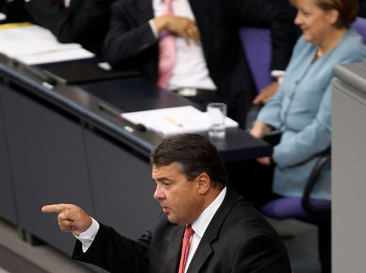Gabriel betont, dass Rot-Grün den Atomausstieg zuerst beschloss.