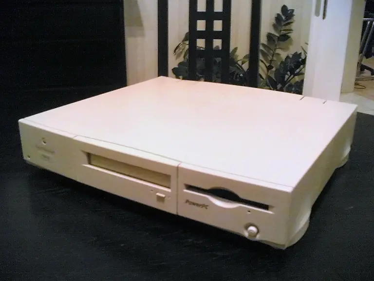 Power-Mac-6100-60