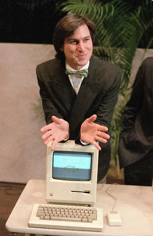 Jobs-Mac-01