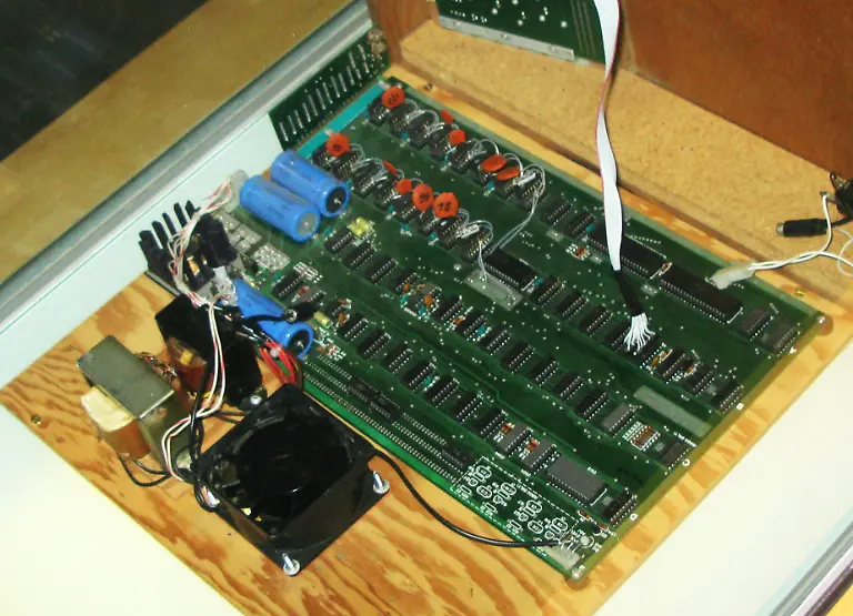 Apple1innards