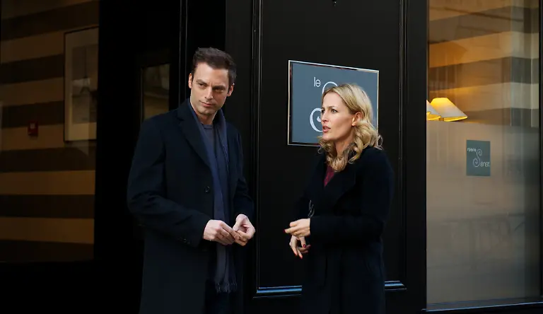 mr-morgans-last-loveatthew-Morgans-Kinder-Miles-Justin-Kirk-und-Karen-Gillian-Anderson-unterhalten-sich-ueber-den-Vater