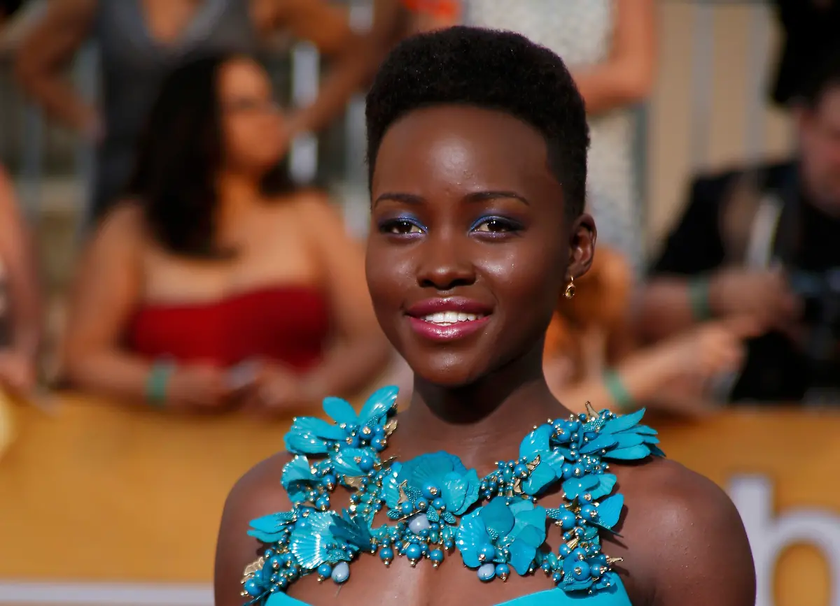 2014-01-19T012542Z-264234584-TB3EA1J03YJWD-RTRMADP-3-FILM-SAGAWARDS-JPG4334040689308261457