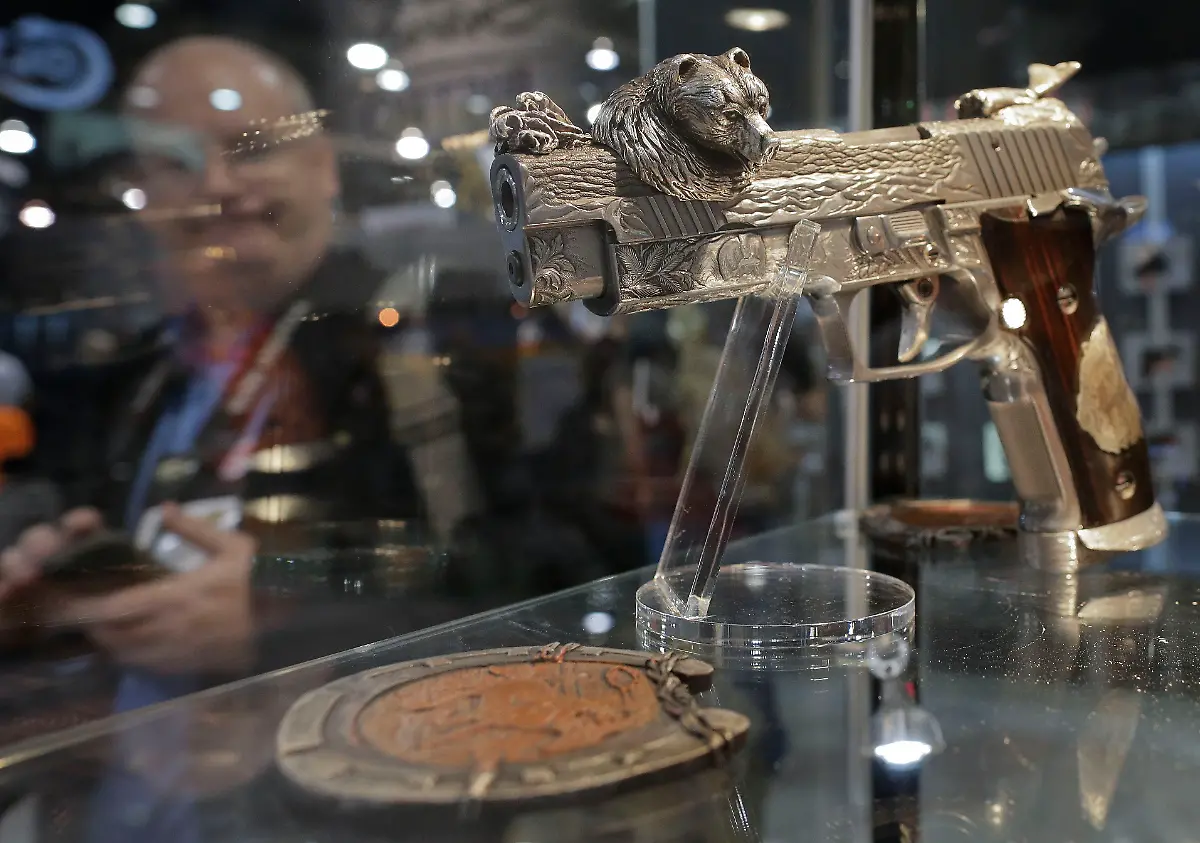 32885C00BC18407D-jpg842267806885673912