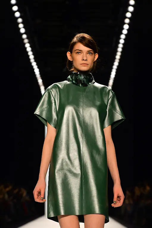 3g9t0402-jpg3764274829304058669