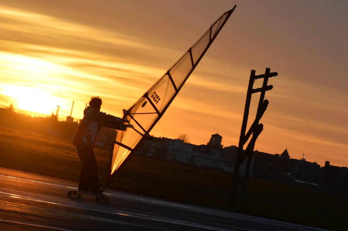 3g642550-jpg7475192583537399724