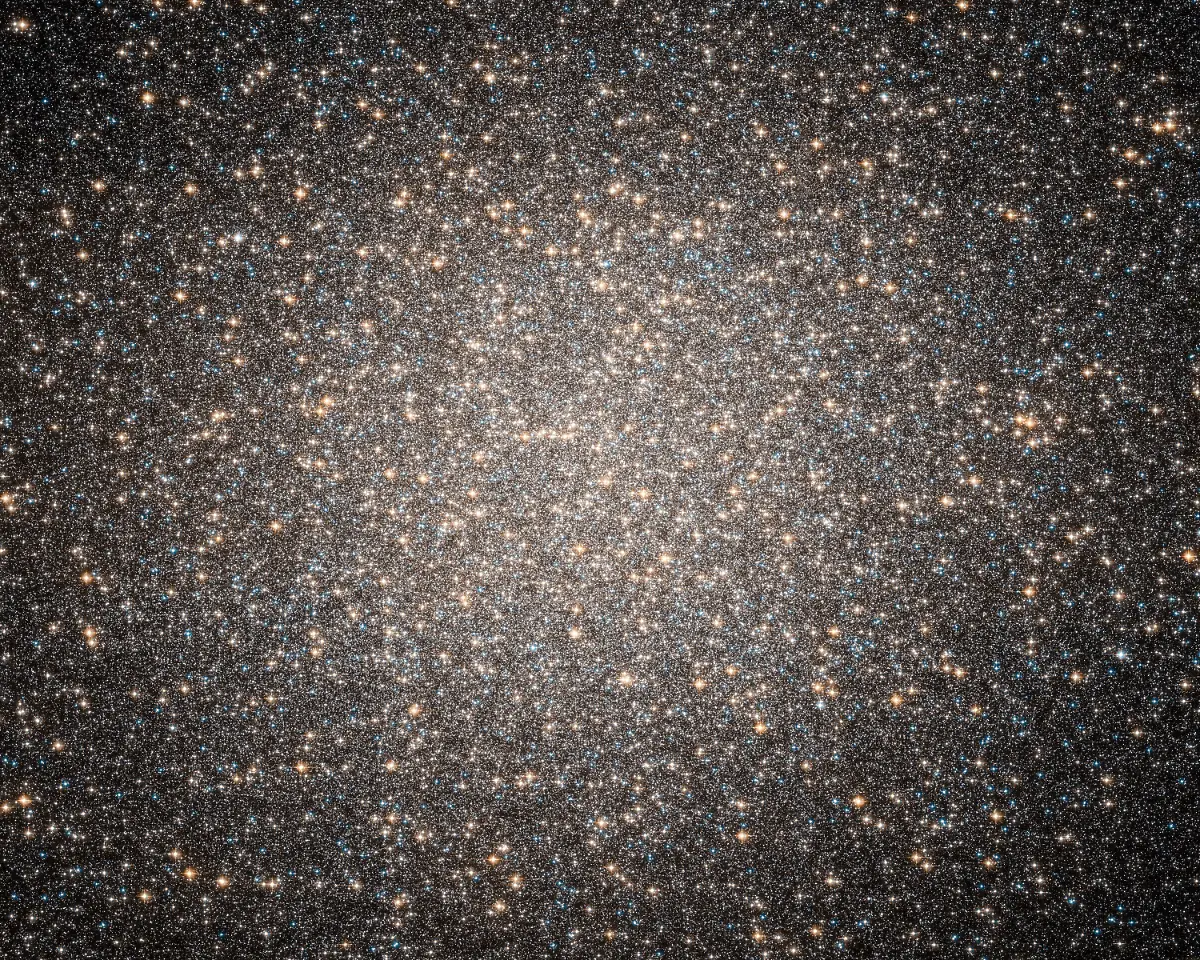 NGC-5139HST-Omega-Centauri