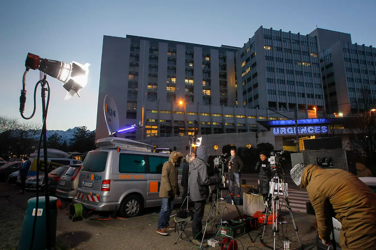 2013-12-31T081338Z-1220572124-PM1E9CV0NYH01-RTRMADP-3-MOTOR-RACING-SCHUMACHER-JPG2704471050124256595