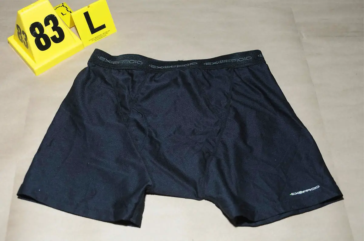 2013-12-28T014915Z-962144124-GM1E9CS0QUV01-RTRMADP-3-USA-SHOOTING-NEWTOWN-JPG3909346113119473176