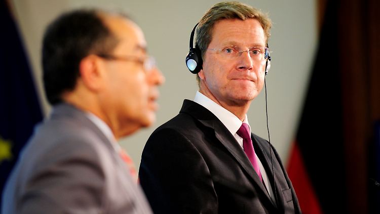 Dschibril mit Westerwelle: Verständnis für Zurückhaltung, aber Bitte um finanzielle Hilfe.