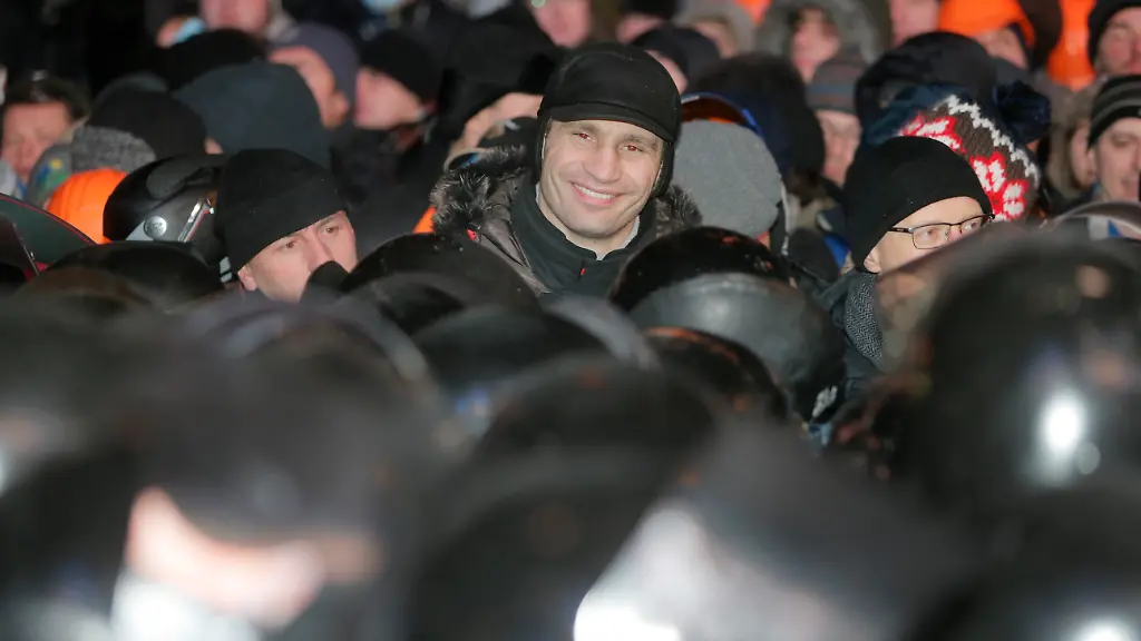 32871600C4B27B42-jpg801024468529449359