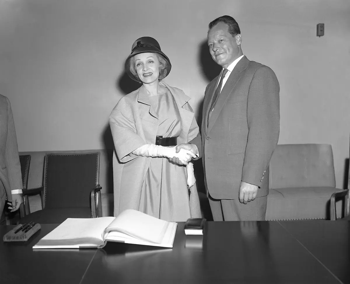 Brandt-Dietrich-040560